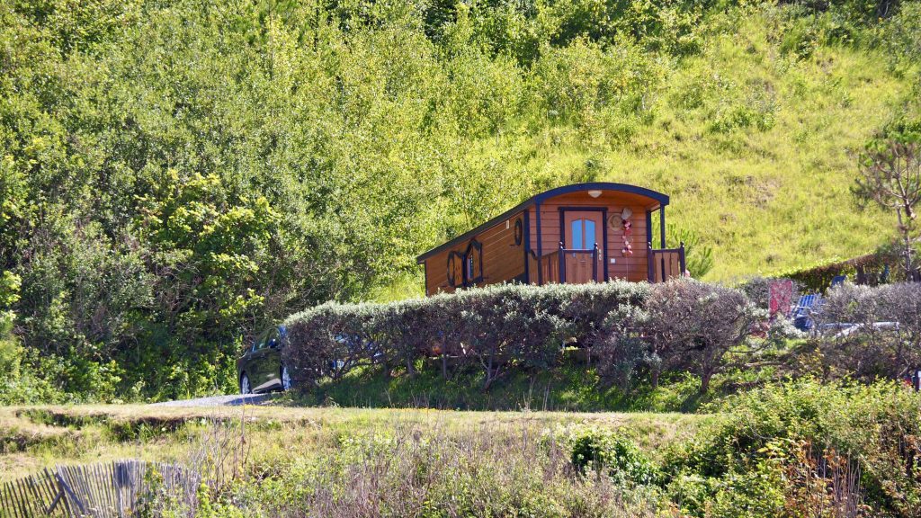 Les roulottes du camping de la plage de Houlgate.