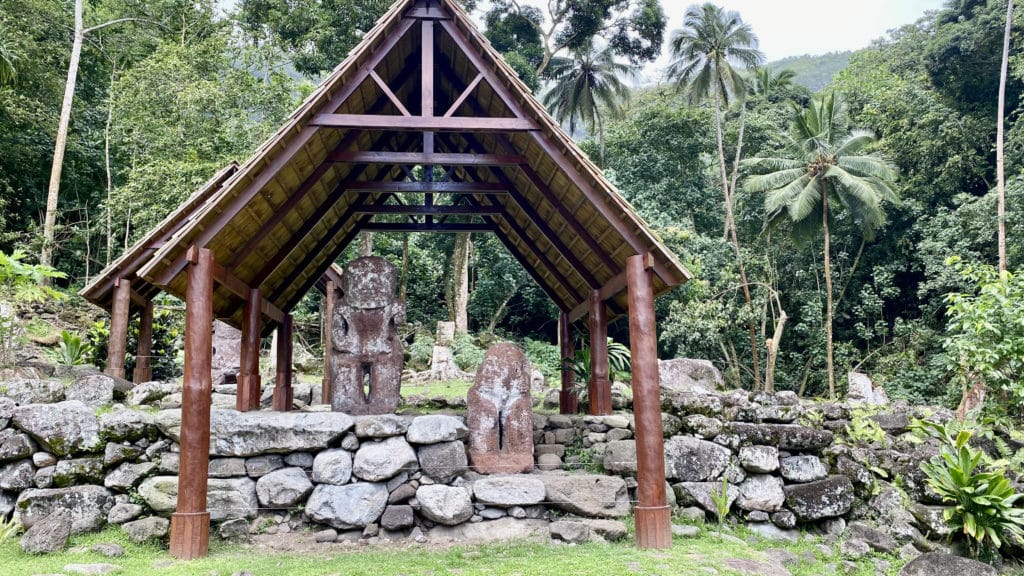 À Hiva Oa, berceau de la culture du tiki.