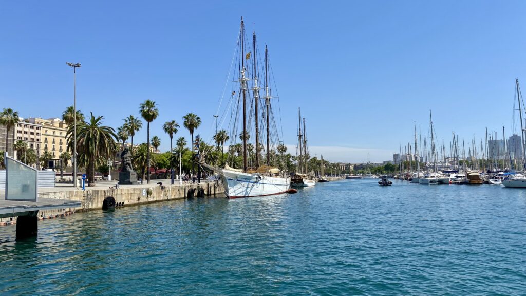 Le port de Barcelone