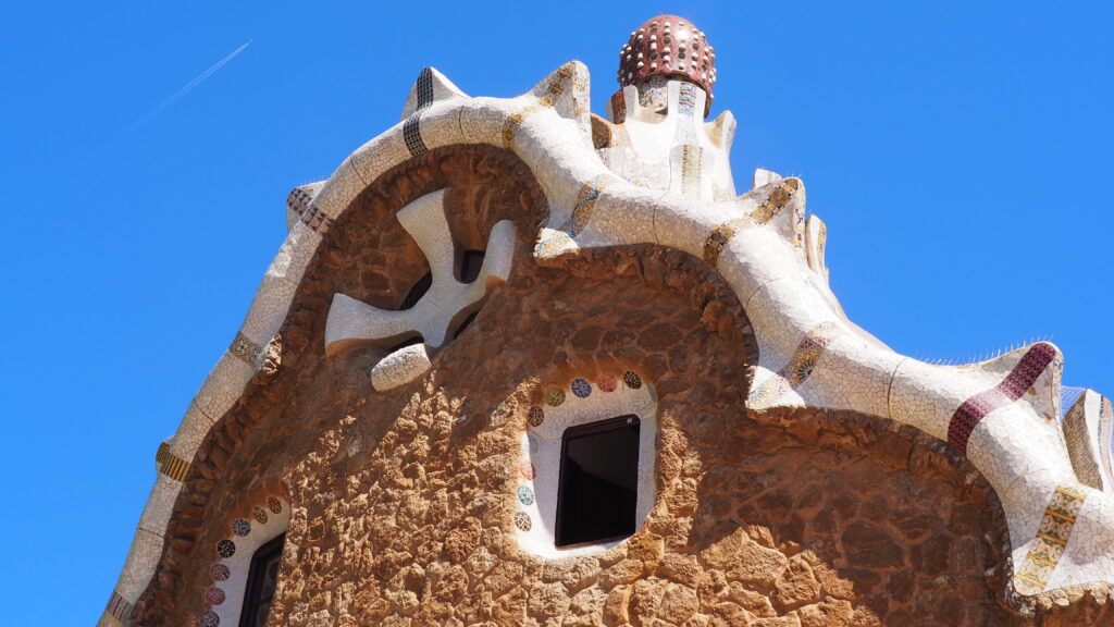 Gaudi suit les formes de la nature